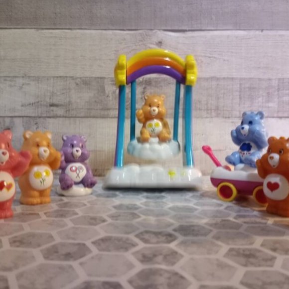Vintage Care Bears with Rainbow Cloud Swing & Clou - Picture 8 of 8